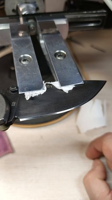 Заточка DPX HEST #shorts #заточканожа #dpxhest #остраяжизнь #edc