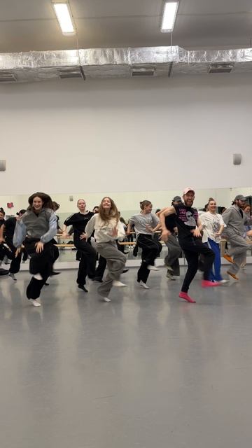 Один хоровод на всю страну: вместе с НЦ «Россия»