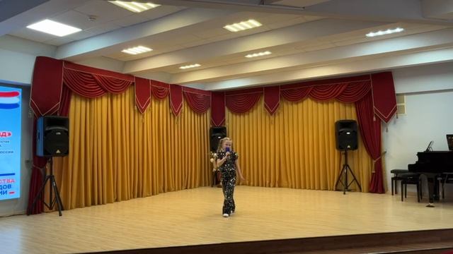 Дуванаева Ясения 7 лет 