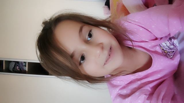 подпишитесь на 100 подписчиков будет песня pink