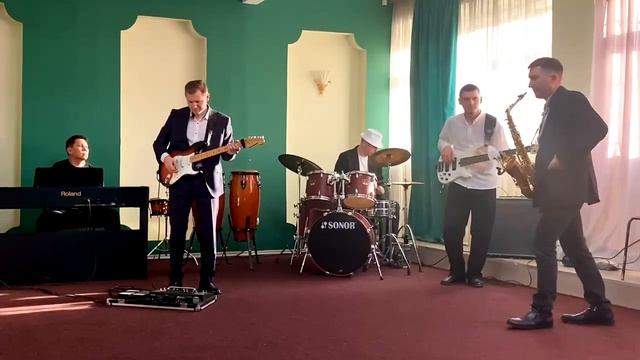 Джазовый ансамбль преподавателей ВСГИК  композиция  