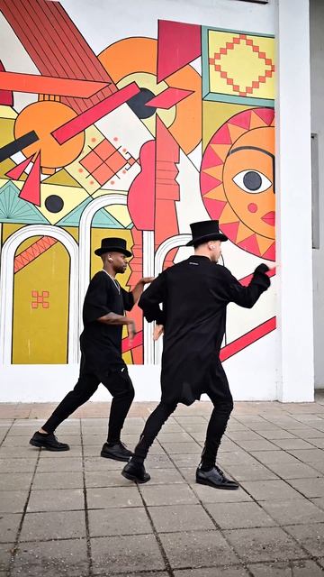 ПРОРЫВНОЙ РУССКИЙ АВАНГАРД 🖼️