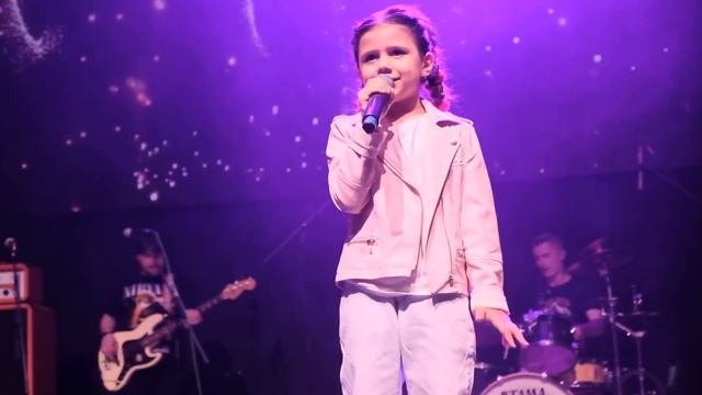 Ксения Беженару и Платон Чевозеров - Прекрасный старый дом (cover Хелевиса и КняZz)