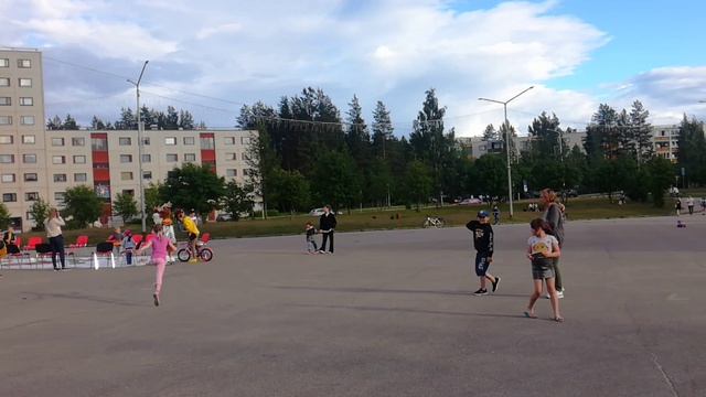 праздник на площади