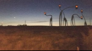 Пограничные пространства, но они становятся крайне некомфортными.(Автор:@liminality_999)