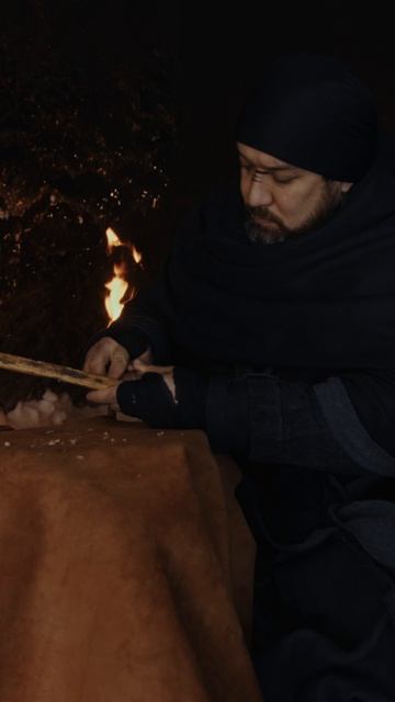 Премьера клипа Aihylyu. Смотрите на канале. Заметили, что Ринат изготовил курай прямо в кадре?