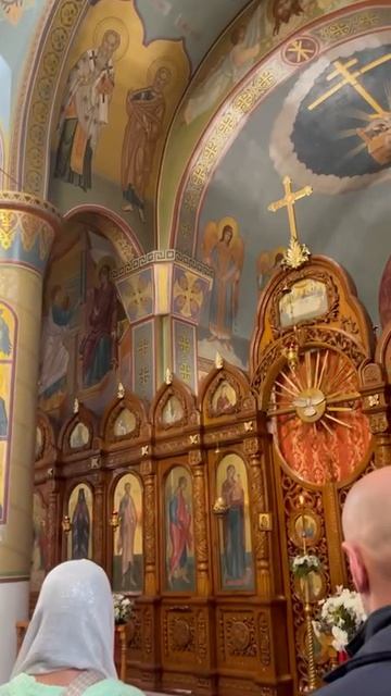 ХРИСТОС ВОСКРЕСИ