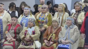 Мультимедийная выставка «Единством сильны» открылась ко Дню Республики в Якутске.