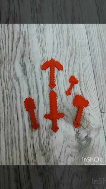 Майнкрафт вещи переход!
Ребята не хейтете пж это первое видео🙂