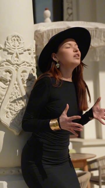 Мне жаль, что в магазине нельзя расплатится своим богатым внутренним миром…