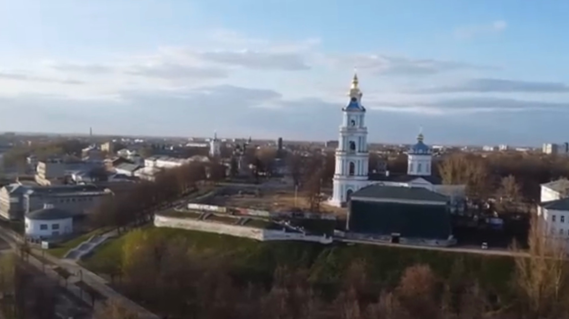 #12. Кострома набережная Волги с высоты весной 2022 года