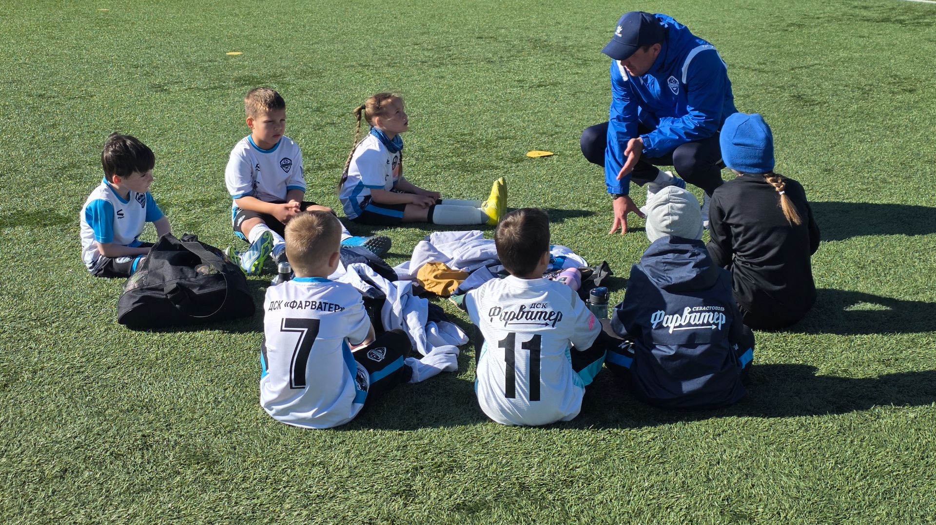 25.04.2026-ДСК "Фарватер" синие г.Севастополь : ДФК "Инкомспорт". 1 тайм