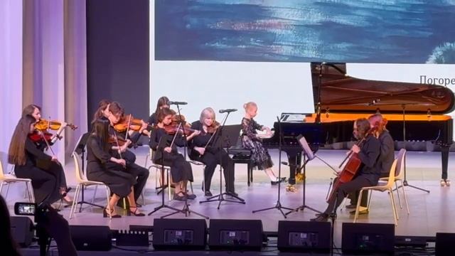 А.Моцарт Маленький концерт C-dur
исп.Ксения Лиляк, 8 лет.