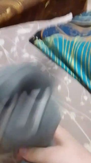 котик танцует