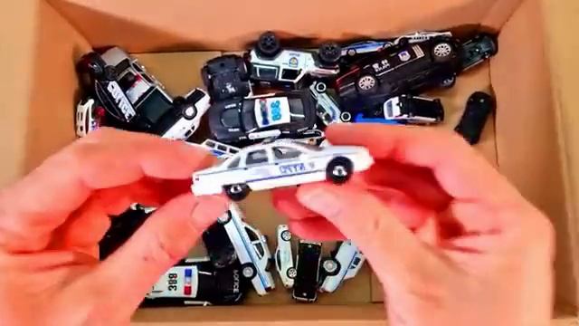 Мультики для малышей. Большие машинки и маленькие