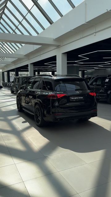 Заряженный Mercedes GLS 63 AMG уже в продаже!