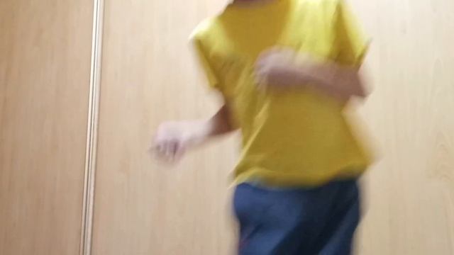 the Dima bear song long version A.K.A is Channel gummy zen