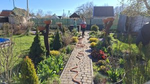 Продолжаю наводить чистоту и красоту на даче.В этот раз отмываю тротуарную плитку🤗 #любимаядача💚