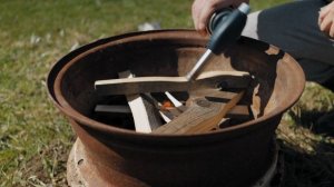 Открыли мясной сезон на огне, колбаски на углях