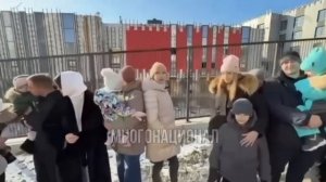 Владивосток денег на школу нет