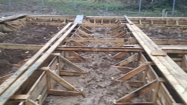 финальные штрихи в строительстве опалубки фундамента