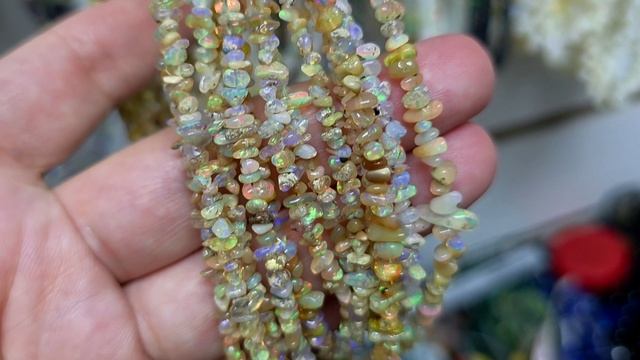 Опалы бусы!!!