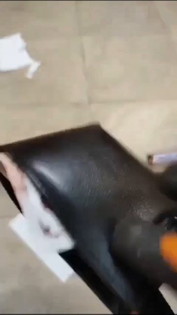 не поднимай вещи на улице