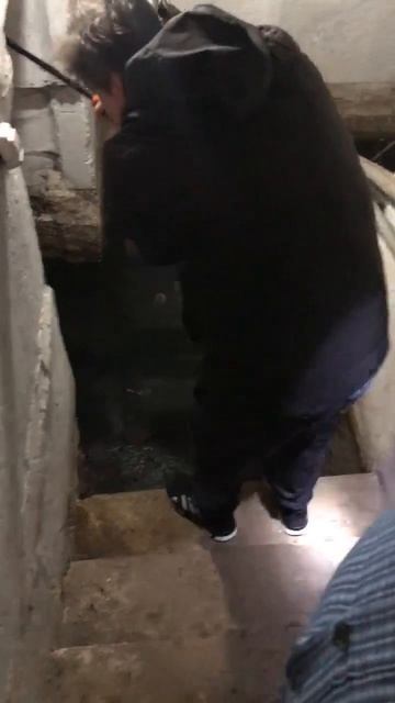 Липовский Иван Николаевич разбирается в проблемах жителей дома №56 после капремонта