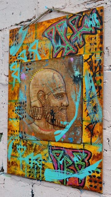 Знакомимся Ану Волхонки. Панно из кожи. Экспозиция Московский Стрит Арт