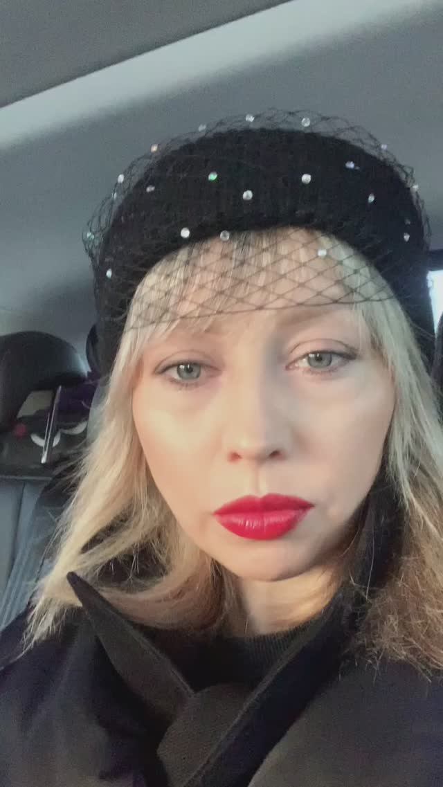 Съемки это всегда весело ! #имидж #fashion #новыйгод #зима #мода