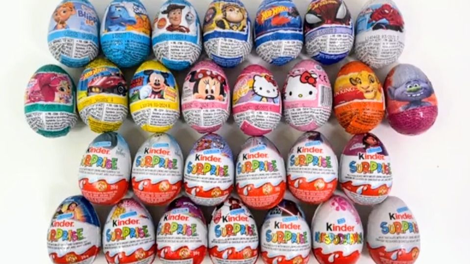 АСМР РАСПАКОВКА Киндер Сюрприз 28 Шоколадные яйца 🥰