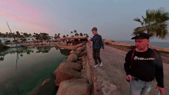 Вечерний Coral Bay