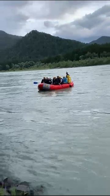 На лодке по реке Катунь!