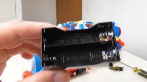 Для детей.  Паровозик Томас и его друзья! Играем паровозиками.