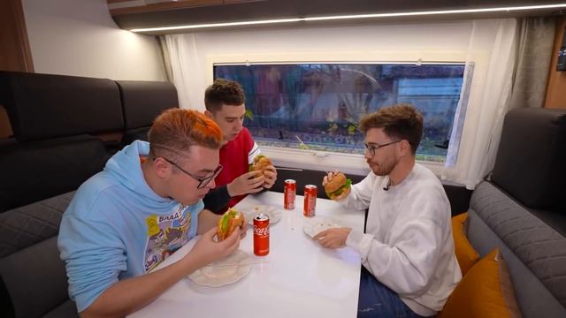 24_Часа_в_ДОМЕ_НА_КОЛЕСАХ_Челлендж_!