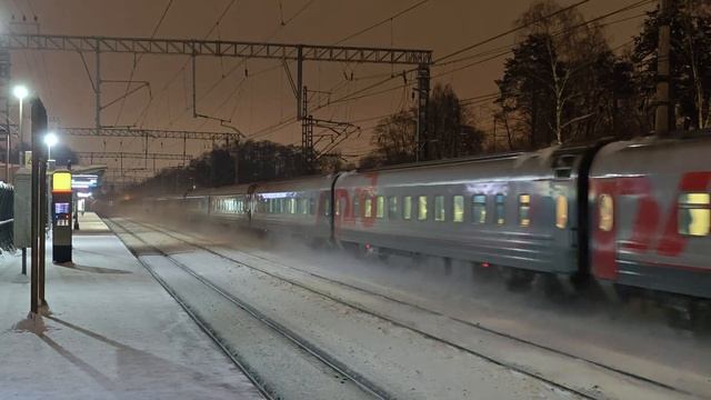 105-ый Ярославль–Москва, 15 вагонов и на ЭП2К | сброс позиций и начало торможения