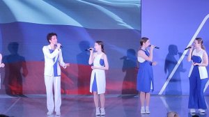 Государственный гимн России исполняет #ансамбль студентов ДВФУ