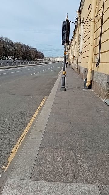 Набережная Фонтанки, Петербург. 22 апреля 2026.