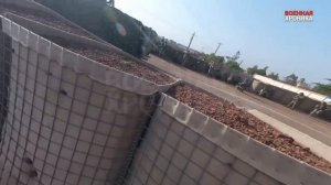 Кадры отражения террористической атаки боевиков в Мали, снятые бойцами Африканского корпуса РФ.