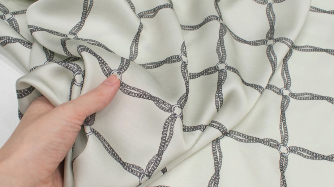 Атласная вискоза Celine R66  🇮🇹