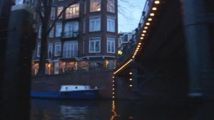 Амстердам . По каналам Амстердама