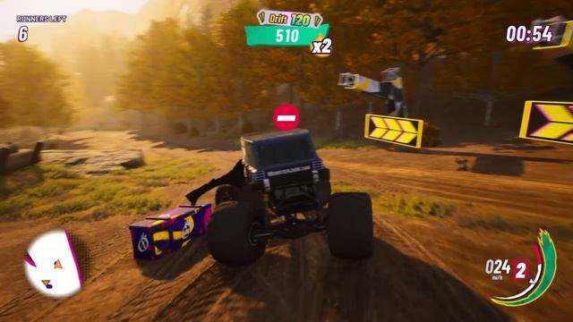 МОНСТР ТРАКИ – БЕЗУМНОЕ ралли в игре про МАШИНЫ Monster Jam Showdown