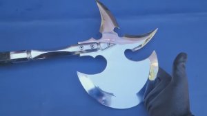 Превращаю ржавую трубу в мощный топор!