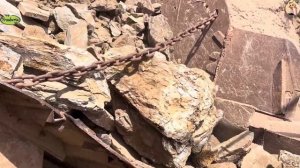 Строительство, дробление щебёнки