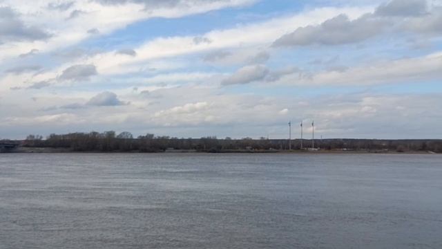 В гостях у детей.Прогулка у Камы.