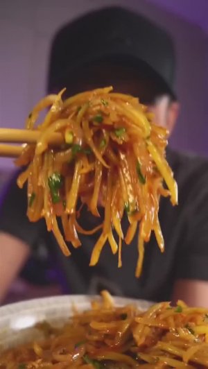 Хрустящий, пикантный и очень ароматный салат 😍