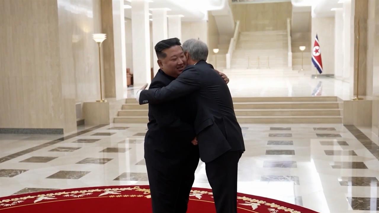 Владимир Путин поблагодарил участников освобождения Курской области из КНДР.