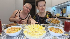 Мукбанг на ЖАЛОСТЬ не давим, БОЛЯЧКАМИ не манипулируем! Наши СЕКРЕТЫ похудения и здоровья! ПП ужин