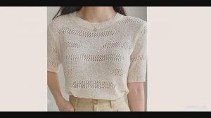 Футболка с простой ажурной сеточкой.