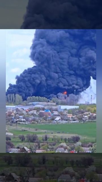 🛩️Утром«Герани»работали в Чернигове
🔥После прилетов на месте ударов начался пожар…🔽